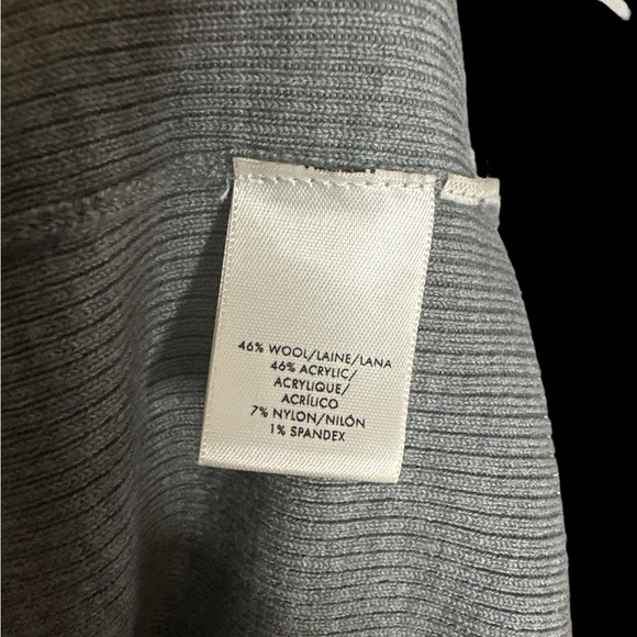 Ann Taylor open front cardigan, size L - Picture 8 of 8